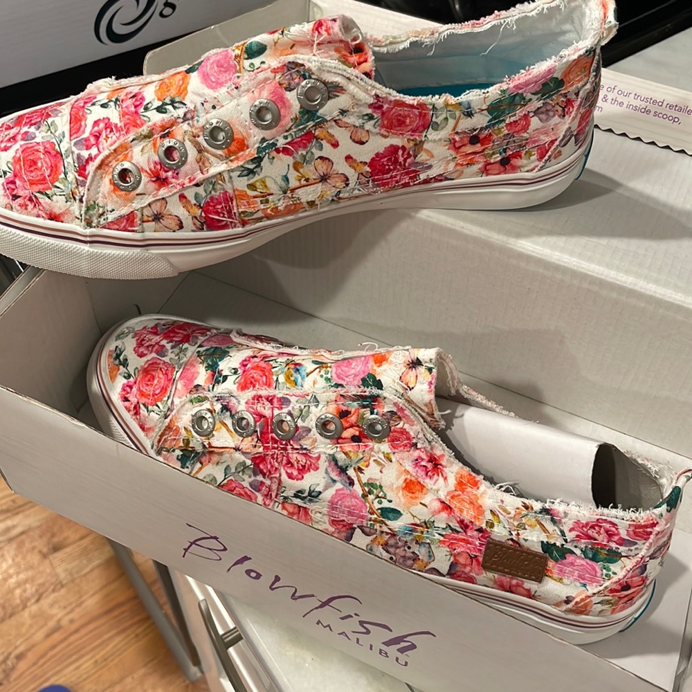 Blowfish floral sneakers NEW